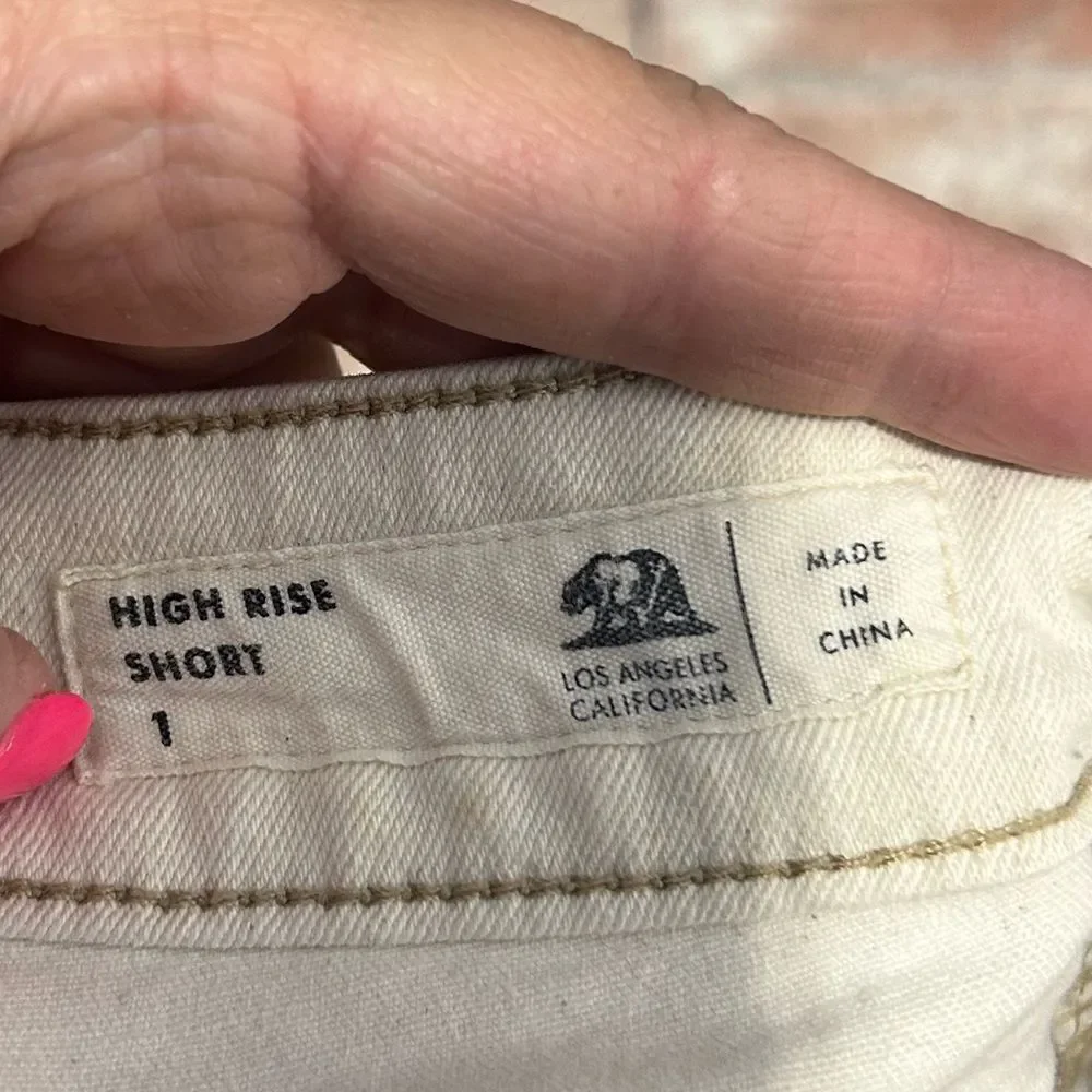 5 for $25🔥Bullhead Denim Co. Embroidered White Cut‎ Off High Rise Shorts Size 1
